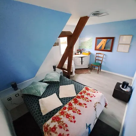 L'écureuil Roux Habitación en casa particular Motteville