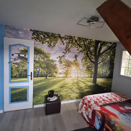 L'écureuil Roux Motteville